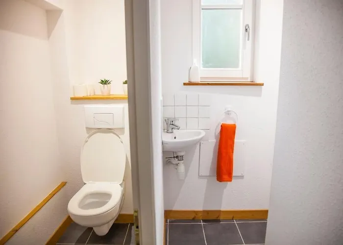 „la Maison Des Epices“ *